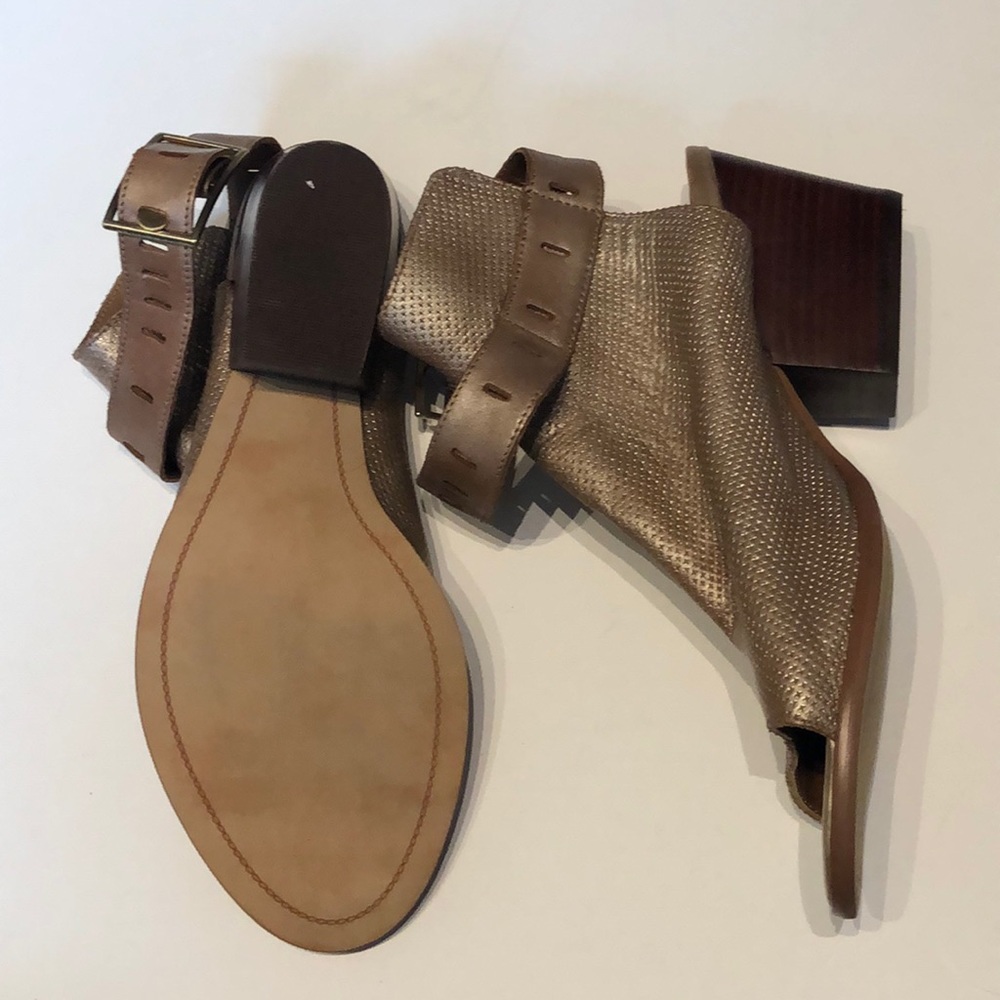 Cage Booties. - Picture 2 of 2